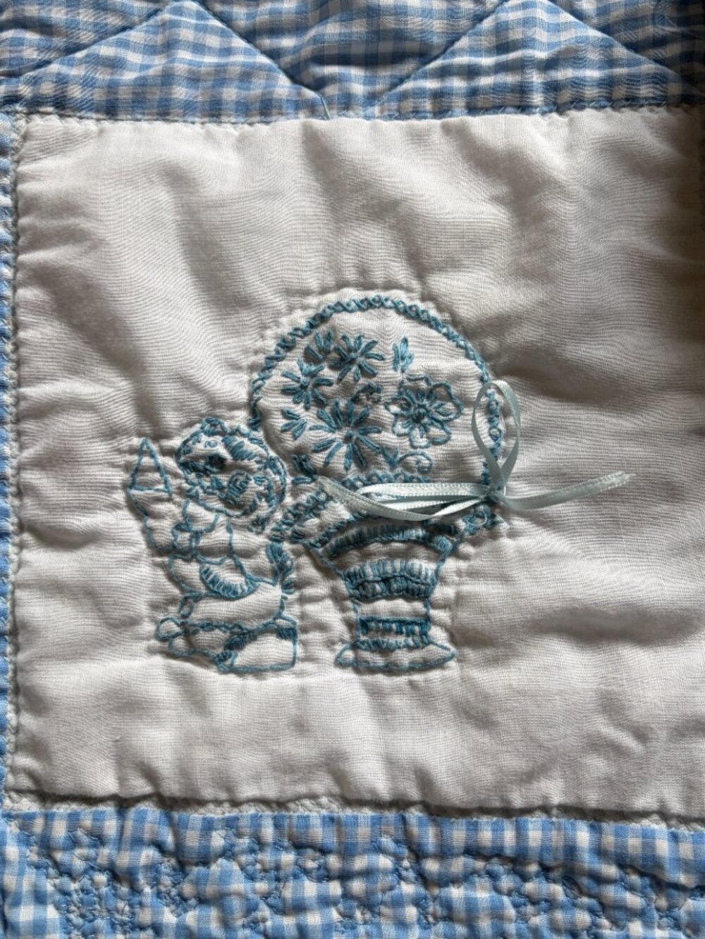 Baby Quilt Vintage Handmade Cross Stitched Hand Stitched 34β x 44β Vintage - Picture 3 of 8